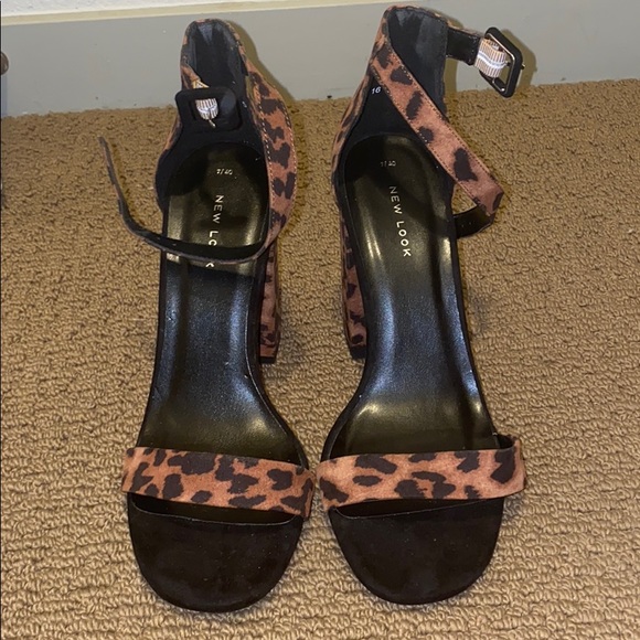 New Look Cheetah Print Open Toe Heels - Picture 2 of 10